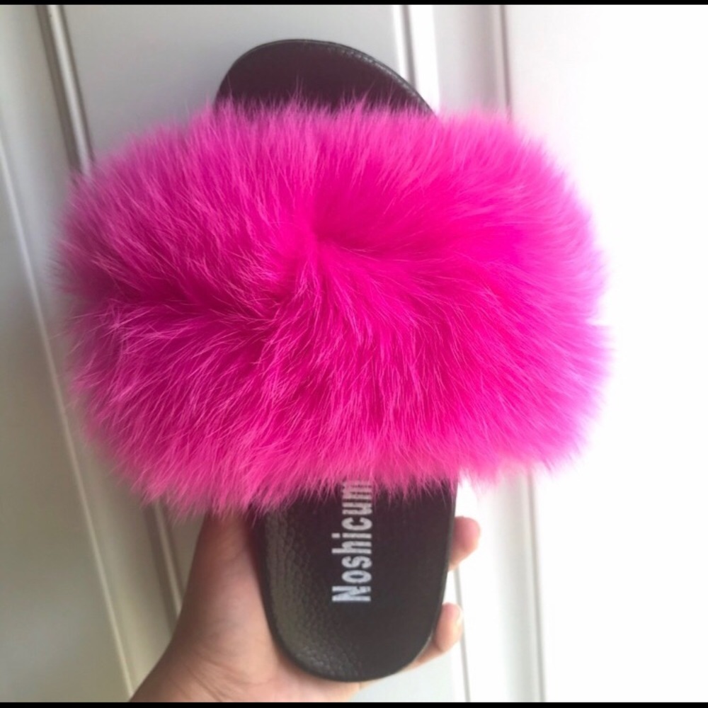 Fur slides - Picture 2 of 3